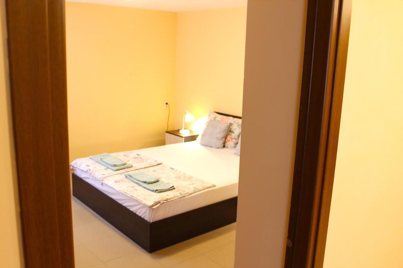 Guest House "Emily" In Troshevo Warna Exterior foto