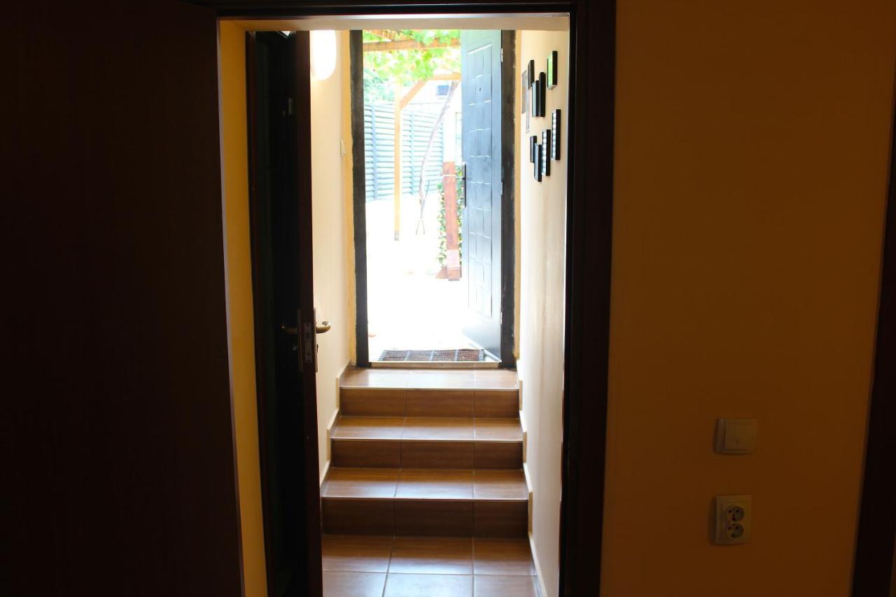 Guest House "Emily" In Troshevo Warna Exterior foto